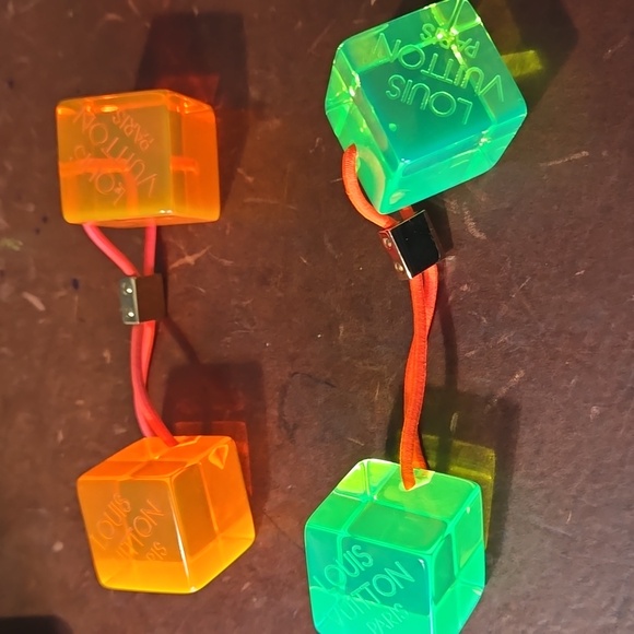 Louis Vuitton Hair Tie Cubes Green and Orange set of 2 - Picture 7 of 7